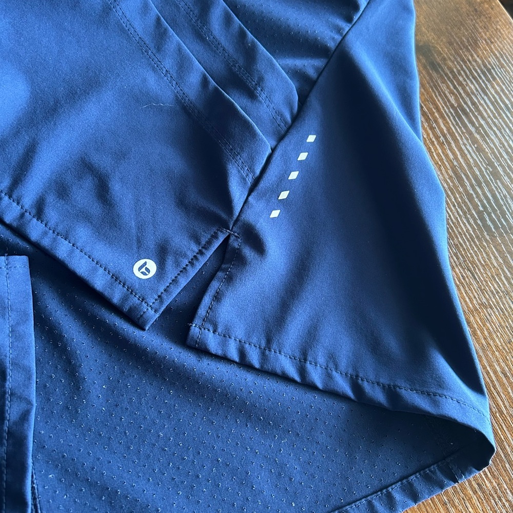 Barco One Women's Short Sleeve Top - Blue - Picture 9 of 10